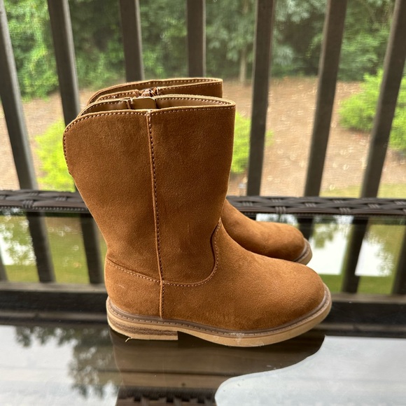 Cat and Jack Brown Suede Ankle Boots Toddler Size 9 - Picture 1 of 9